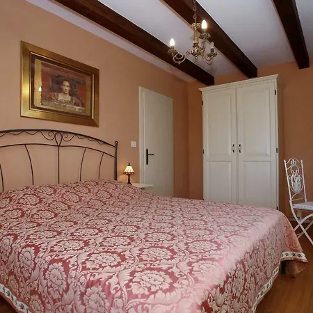 Olive's Hug Poljana (Ugljan)